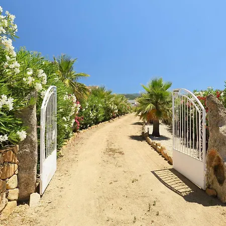 Locazione Turistica Enga וילה